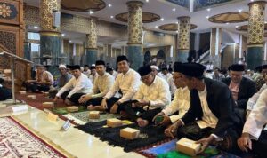 Salat-Isya-dan-Tarawih-keliling-Ramadan-1446-Hijriah.jpg